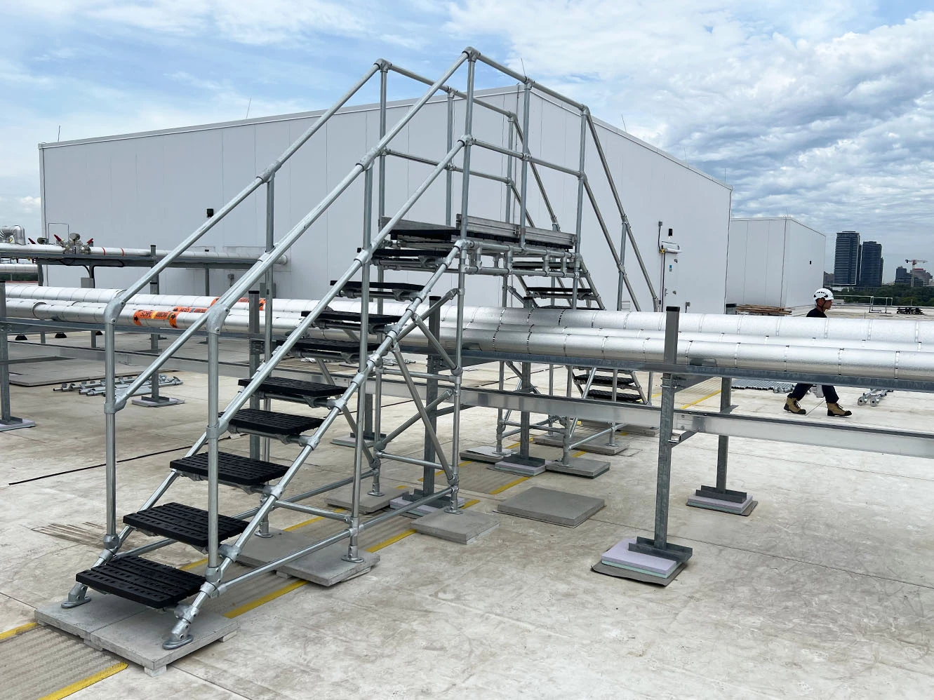 Kee Step / Rooftop Crossovers / Fall Protection / Rooftop Safety